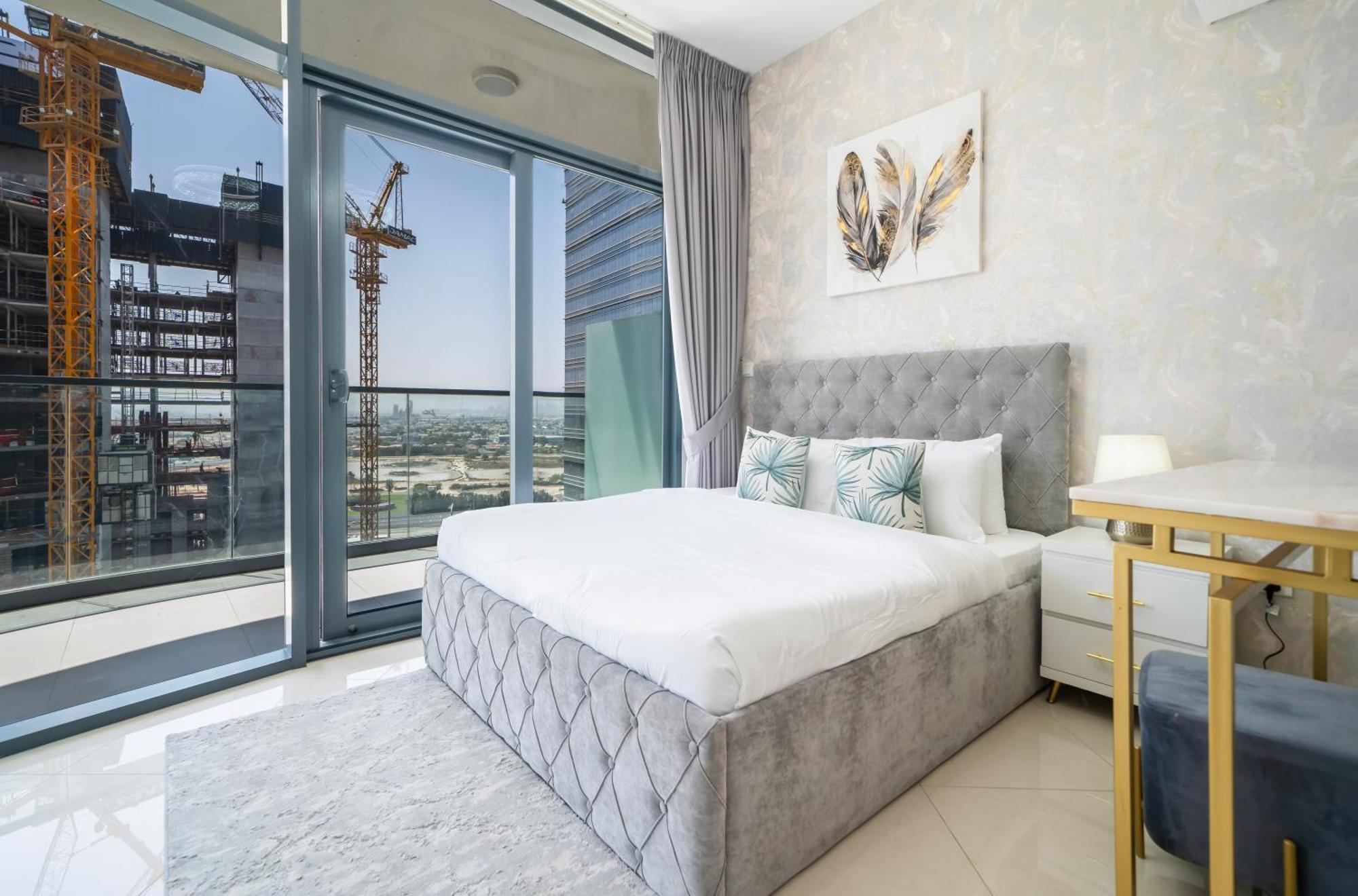 Spacious & Fully Furnished 1br In Zada Apartment Dubai